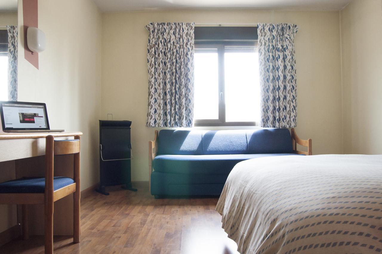 Hotel Aragon La Puebla De Alfinden Luaran gambar